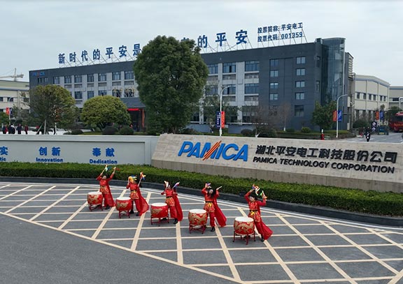 热烈庆祝2025年jdb电子游戏电工营销团队新年出征大吉